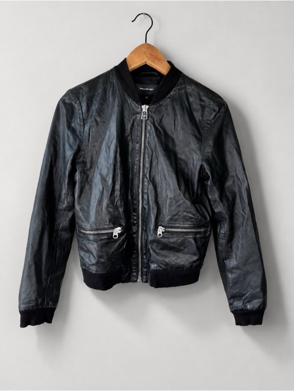 Mackage Women’s Size Small Black Lamb Leather Bomber Jacket Coat